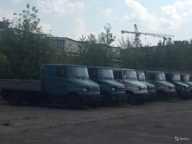 Закрывшийся завод ЗИЛ до сих пор не распродал все грузовики