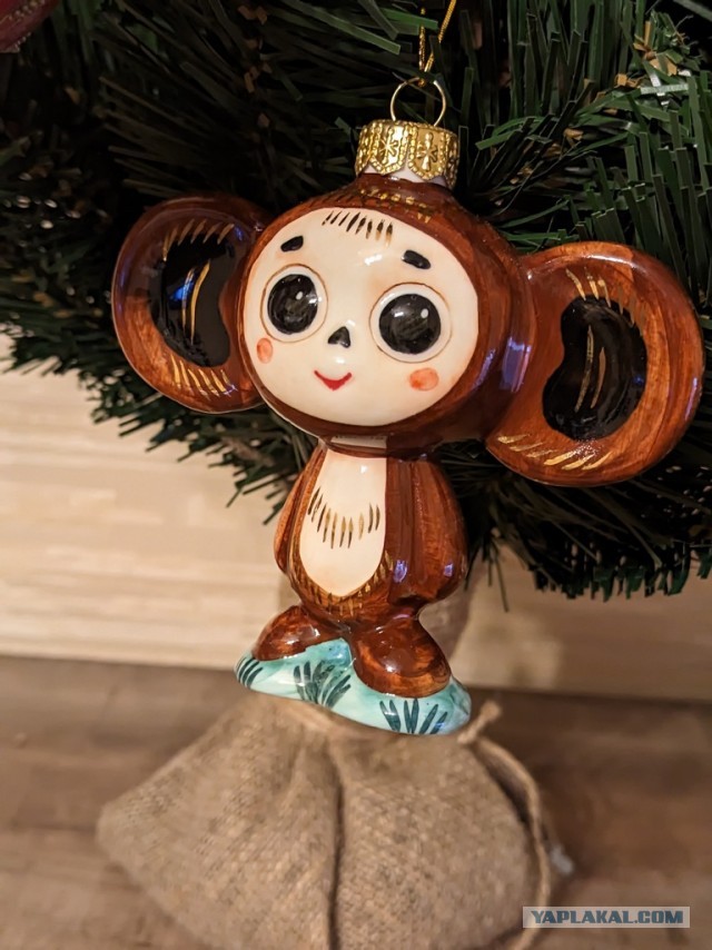 Ваша самая  "красивая-атмосферная" игрушка на Елке