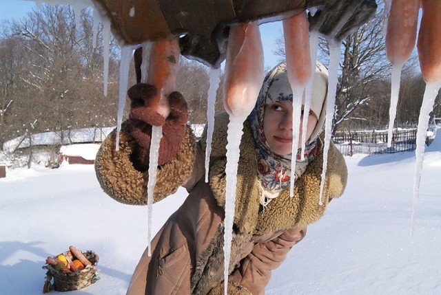 Одна барышня решила похвастаться...