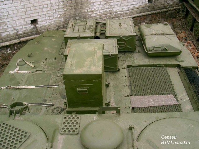 БТР-50П. По земле и по воде