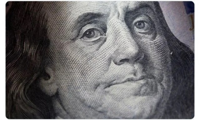 Очень странные дела в очень неожиданных фотографиях