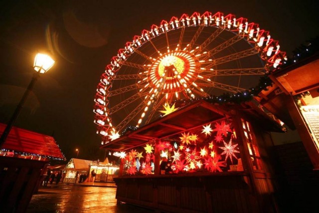 Рождественские огни в разных странах мира