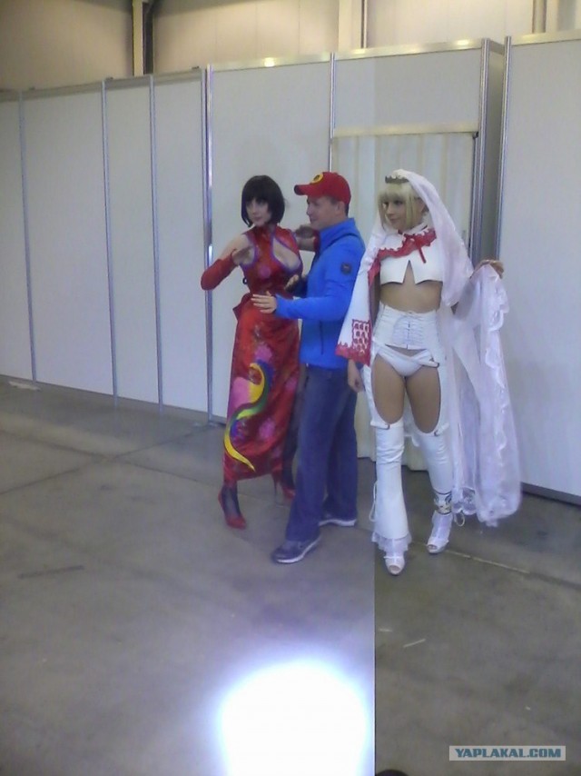 Девушки Игромира