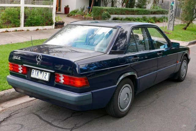 40 лет Mercedes-Benz 190