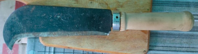 Посоветуйте топор для дачи и походов