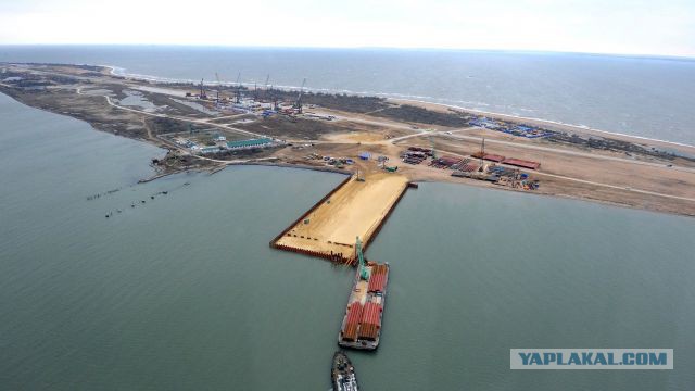 В Киеве объяснили невозможность строительства Крымского моста