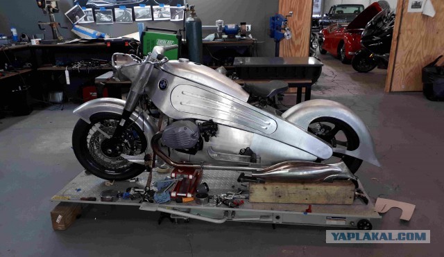 Создание копии мотоцикла BMW R7 1934 года на современной начинке