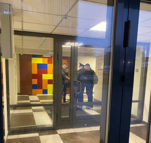 В Москве зафиксированы  “повесточные облавы” у станций метро.