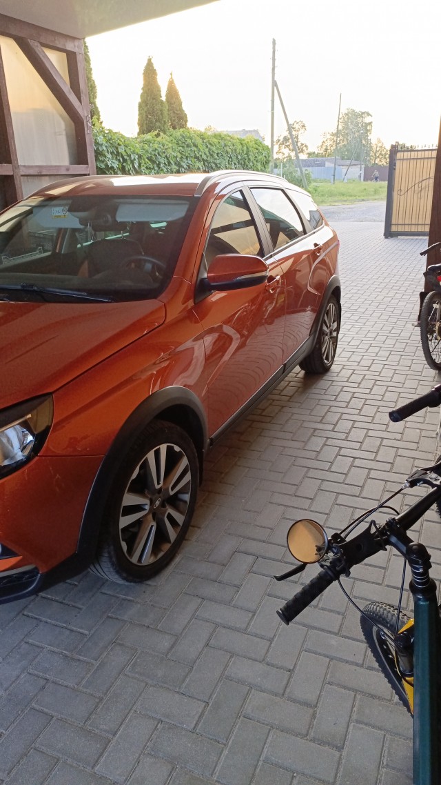 Lada Iskra SW Cross. Живые фото