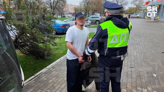 Водитель каршеринга сбил трёх пешеходов на Алтуфьевском шоссе.