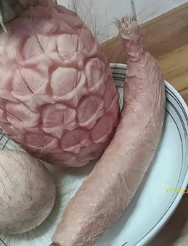 Так выглядели бы фрукты, если они имели человеческую кожу