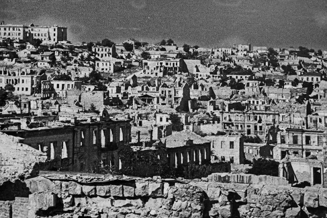 Эвакуация гитлеровцев из Севастополя.