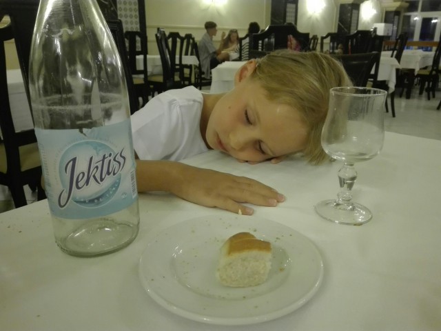 Спящие дети это не только мило, но и наконец-то