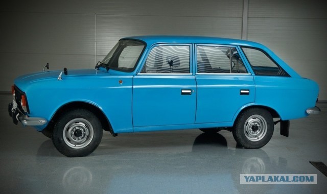 Какой автомобиль из 1990х-2000х вы бы хотели бы возродить под маркой "Москвич"