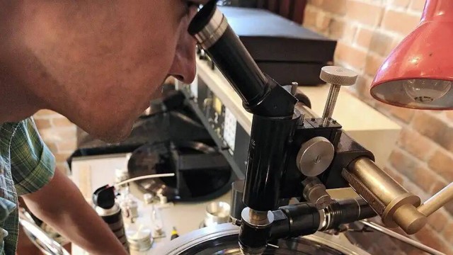 «Алхимия» черного золота меломанов