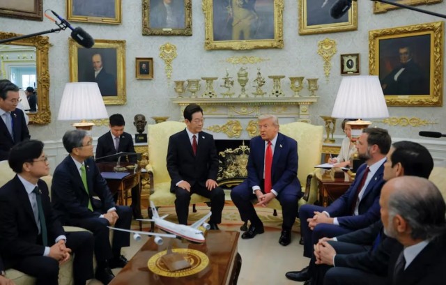 Южная Корея отказала Трампу в выплате $350 млрд