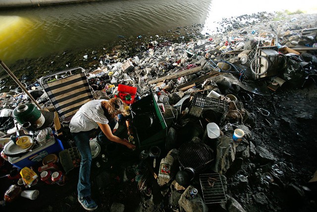Жизнь под мостом