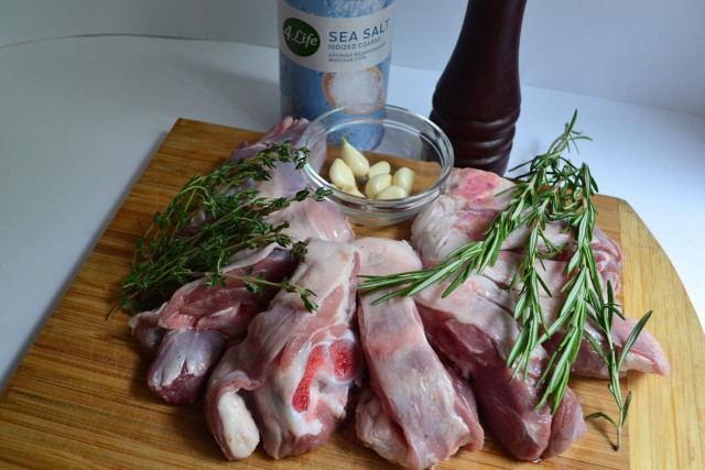 Шведский стол для Ати, Кулинары поздравляют