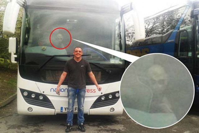 На Украине построили автобус-звездолет