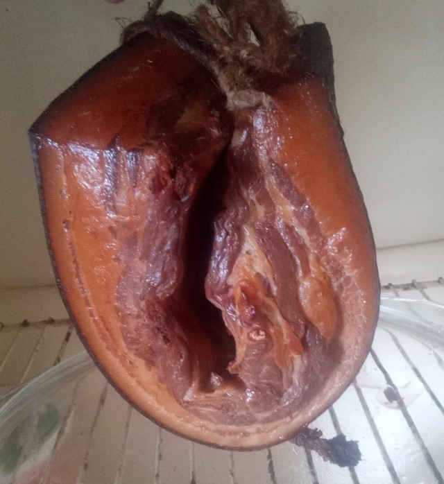 Люблю повеселиться. а особенно - пожрать.