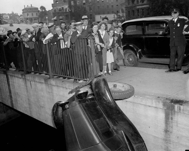 Трагичные и нелепые автомобильные аварии Бостона в 1930-х годах