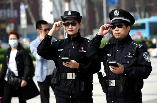 Китай начал «зачистку» иностранных компаний внутри страны, пока что это рейды "силовиков" и штрафы