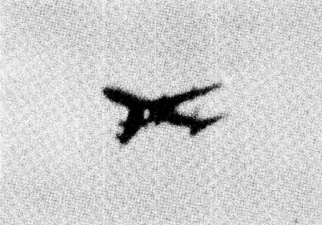 Последние фотографии с борта рейса 123 перед его трагическим крушением в 1985г.