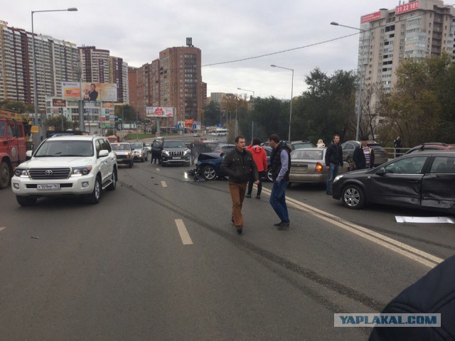 Авария в Самаре - столкнулись 12 автомобилей