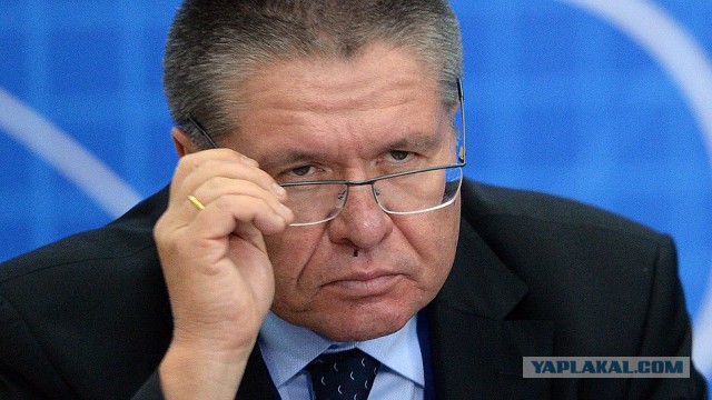 Я теперь знаю, что такое сосиски и пакетики Ролтон.