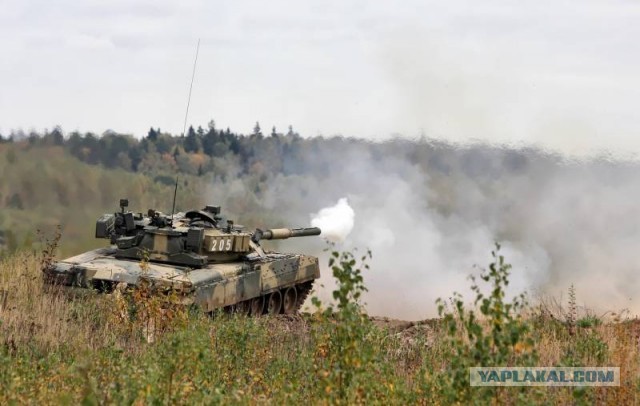 Танк Т-80У: точность стрельбы последнего достижения советской «оборонки»