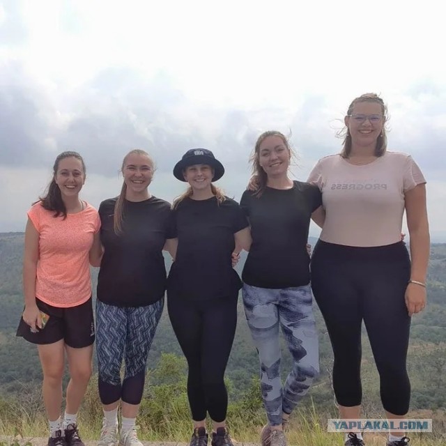 Просто пять студенток