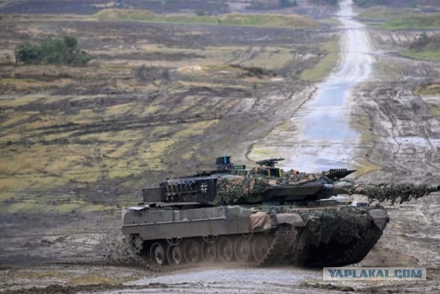 Захарова призывает украинских военнослужащих повернуть оружие против киевского режима.