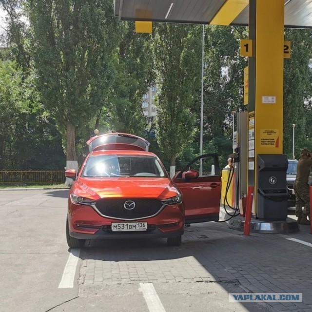 Очередь за бензином