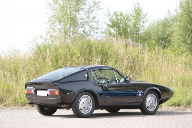 Самолёты на колёсах. Взлёт и падение автомобильной марки Saab