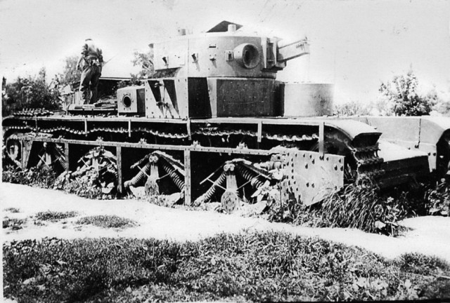 Трагедия начала Великой Отечественной на примере Т-28 и Т-35.