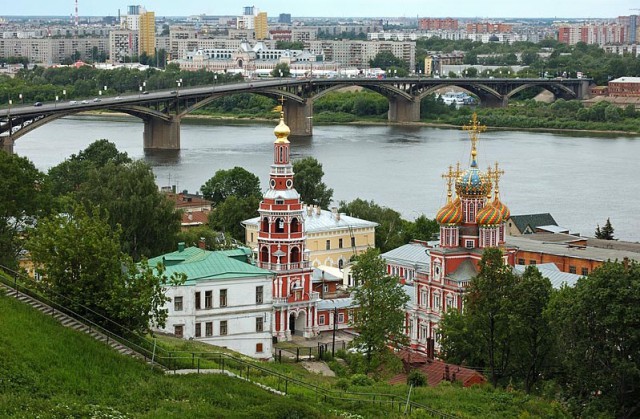 Голая правда о России: Крым, Москва, Питер, Казань