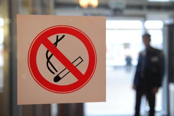 Запрет на курение в аэропортах – это пытка