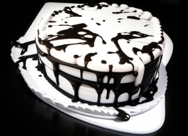 Торт с оптической иллюзией⁠⁠