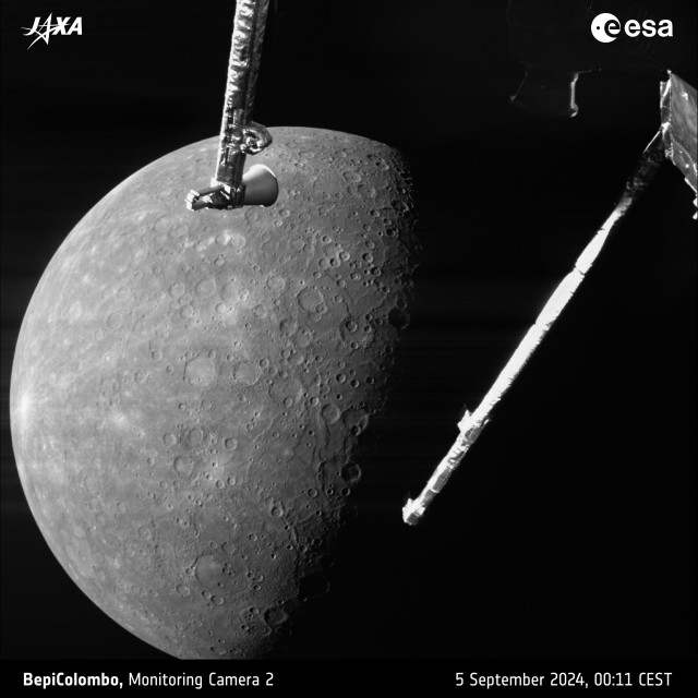 Зонд BepiColombo сделал снимки Меркурия с расстояния 165 км и передал данные о магнитной среде