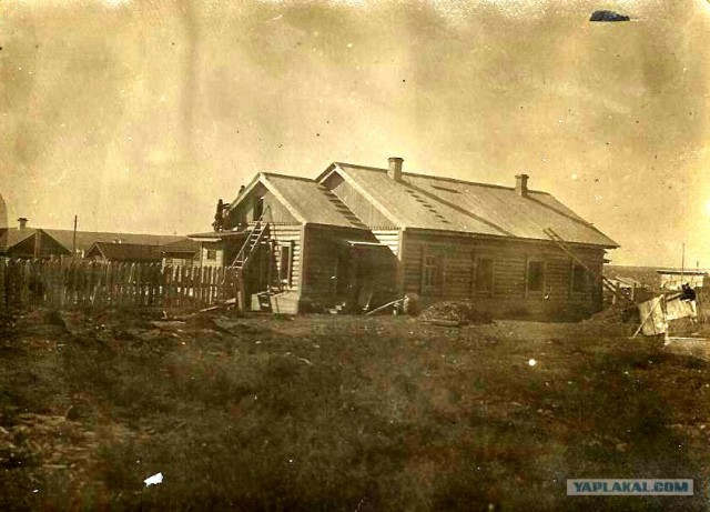 Хочу поделиться фотографиями своего деда,