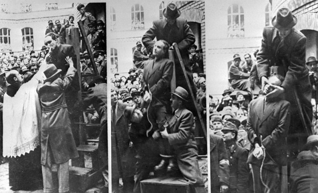 История в фотографиях