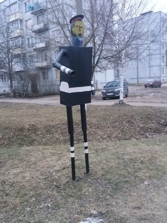 Ты опять с землянами пил?!