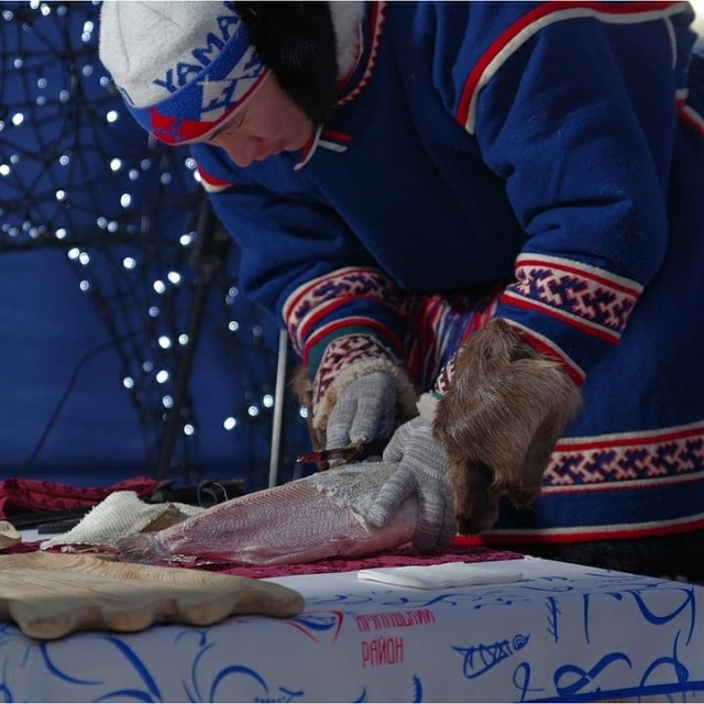 Сыроедение на Ямале: Сырое мясо и рыба во льду