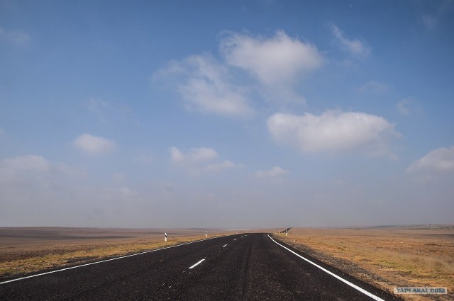 Дорога Астрахань — Элиста, 300км странного мира.