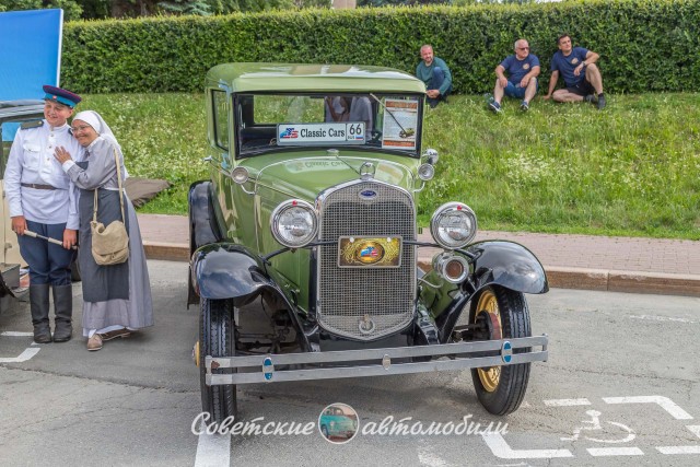 Покатушки на 24-й Волге в город суровых мужчин. Фестиваль "Машина времени"
