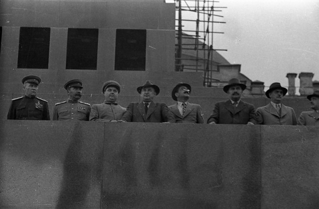 Военный парад весна 1951 года. Часть 2.