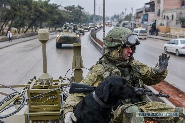Свежие фотографии работы наших сапёров в городе Алеппо