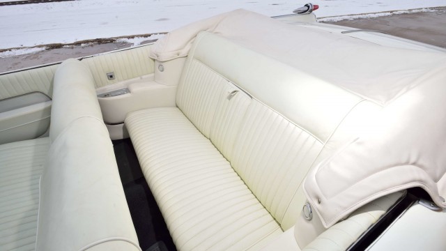Американцы - 23. 1962 Imperial Crown. Красивых автофото пост