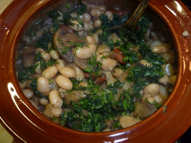 Фасоль – International, Или «Веселые нотки»