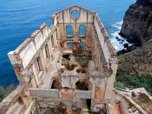 Некогда популярные места на планете, которые сегодня находятся в запустении